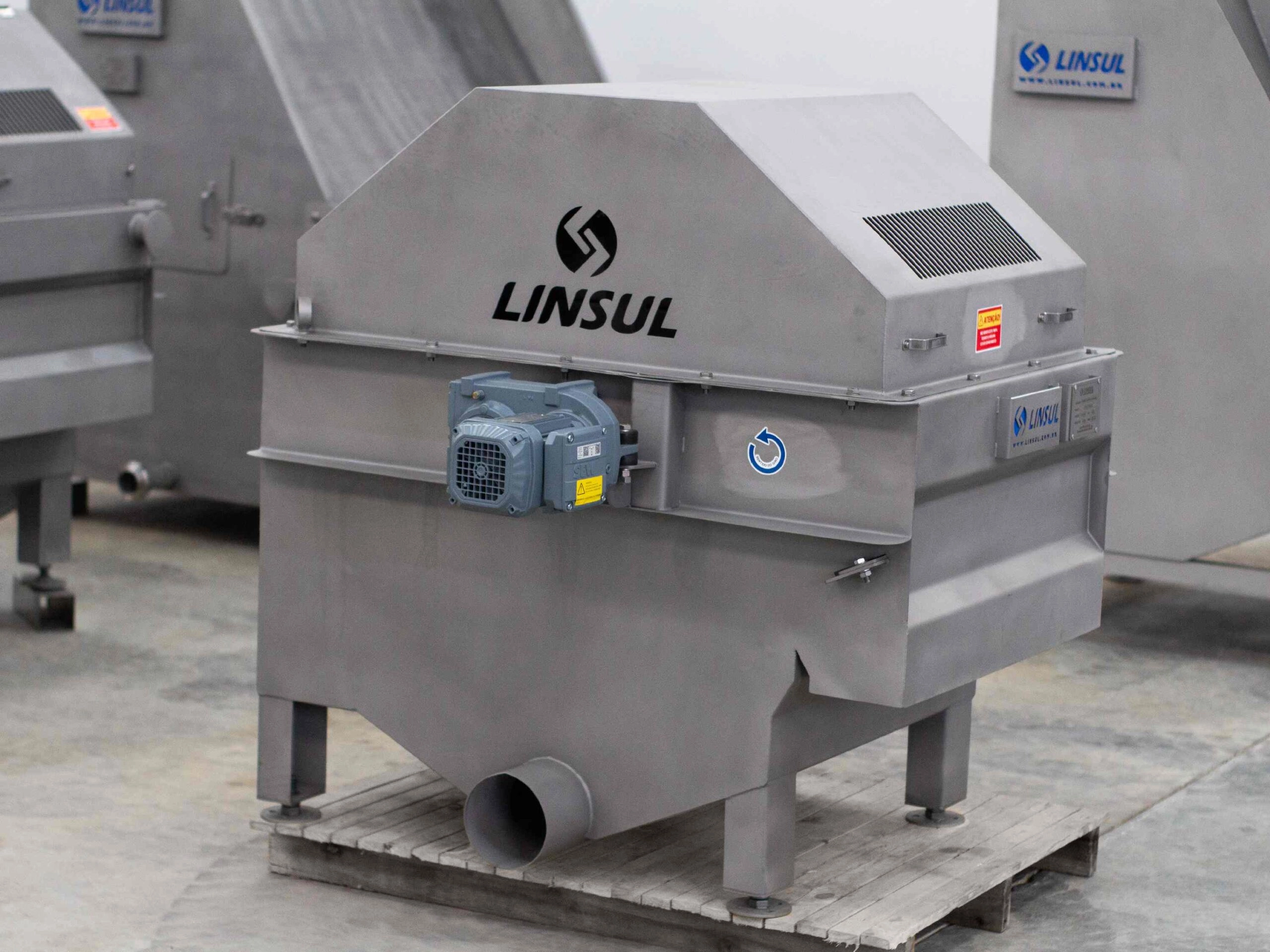 Screens for
effluent treatment.