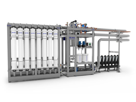 Sistema de ultrafiltração Linsul, fabricado em aço inoxidável de alta durabilidade, projetado para remoção de sólidos suspensos, bactérias, vírus e contaminantes microscópicos em aplicações industriais. Ideal para tratamento de água e efluentes em diversos setores, garantindo eficiência, robustez e qualidade do permeado.